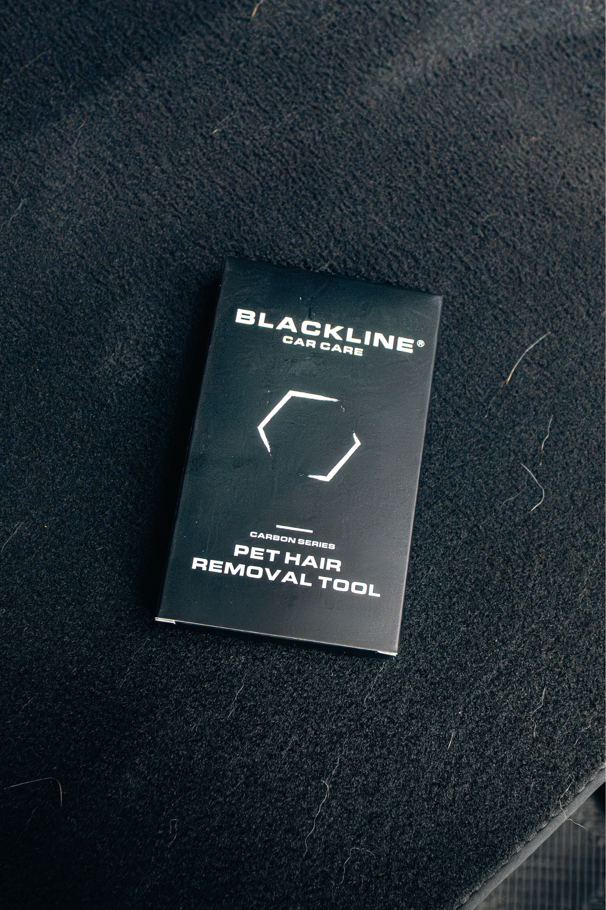 BLACKLINE® PET HAIR BRUSH